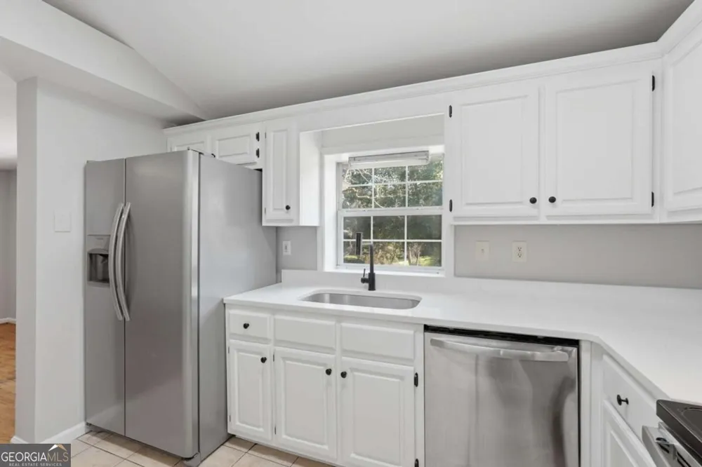 140 N Alexander ST Buford, GA 30518