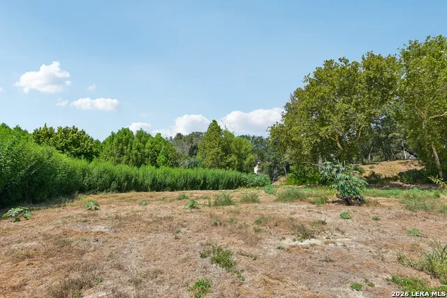 312 County Road 471 Gonzales, TX 78629