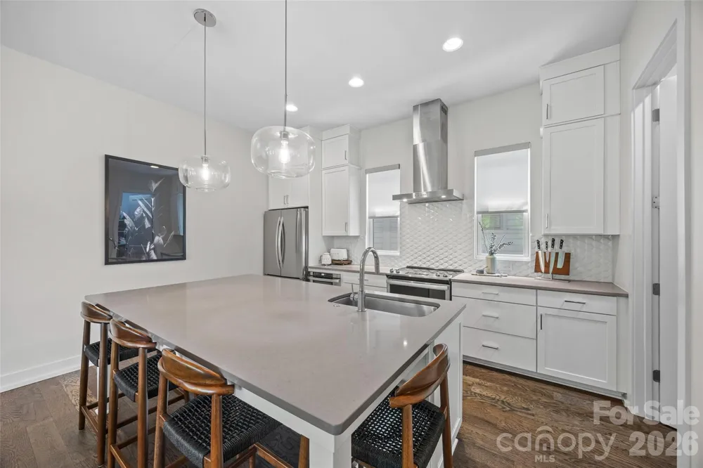 4017 Plaza Row Court Charlotte, NC 28205