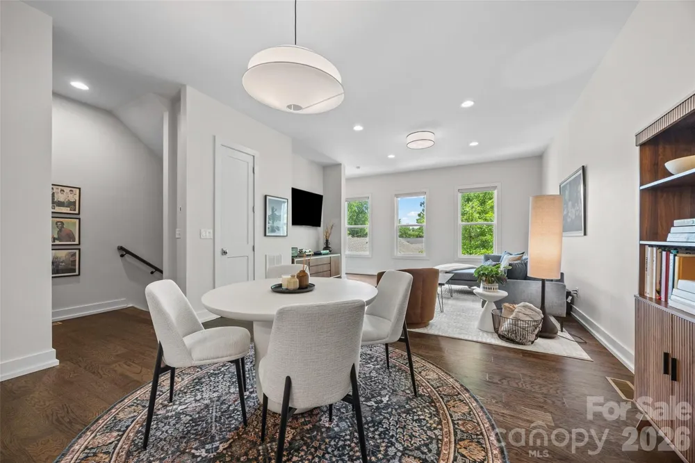 4017 Plaza Row Court Charlotte, NC 28205