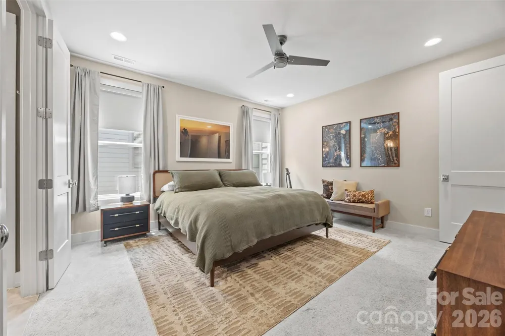 4017 Plaza Row Court Charlotte, NC 28205