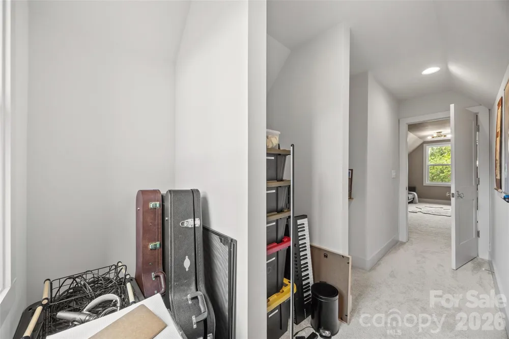 4017 Plaza Row Court Charlotte, NC 28205