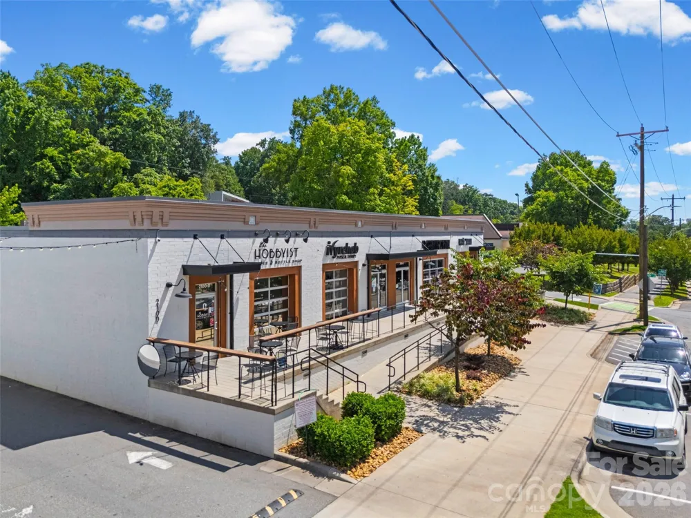 4017 Plaza Row Court Charlotte, NC 28205