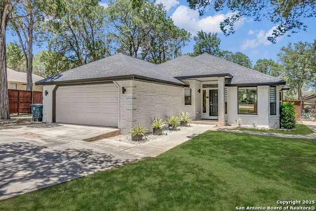 1038 MADELINE ST New Braunfels, TX 78132