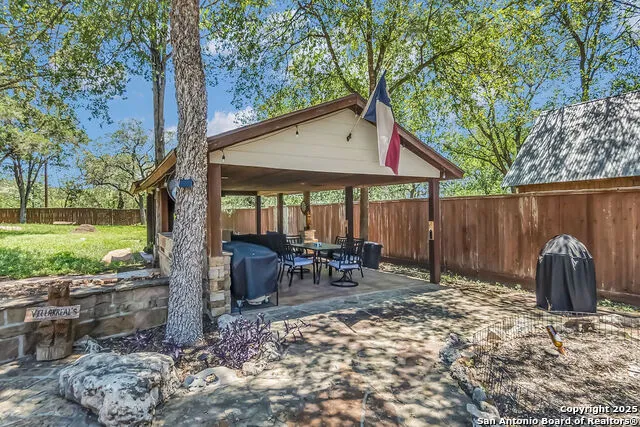 1038 MADELINE ST New Braunfels, TX 78132