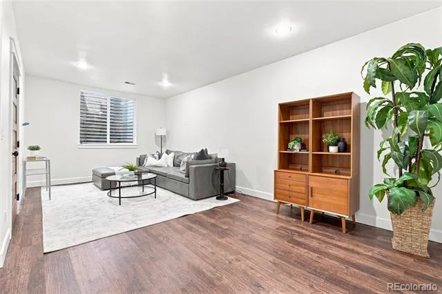 3226 Wyandot Street Denver, CO 80211