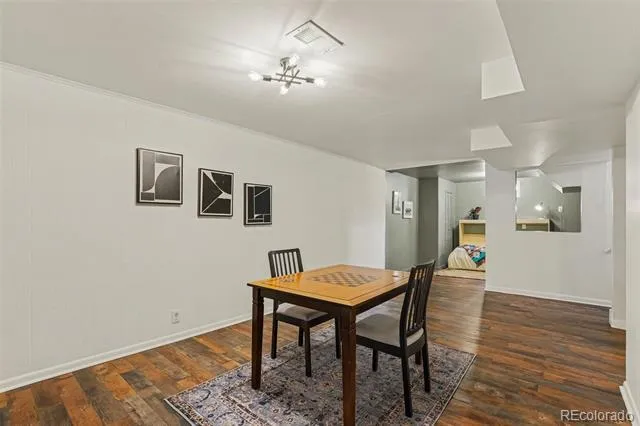 6910 Ruth Way Denver, CO 80221