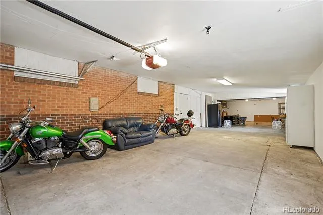 6910 Ruth Way Denver, CO 80221