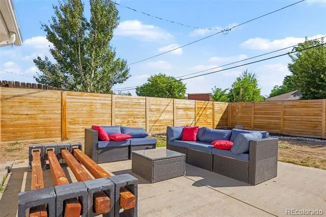 6910 Ruth Way Denver, CO 80221