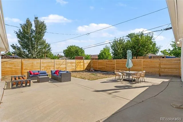 6910 Ruth Way Denver, CO 80221