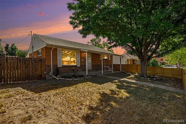 6910 Ruth Way Denver, CO 80221