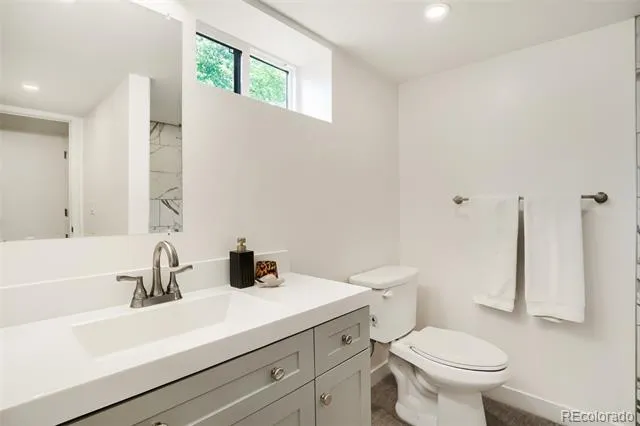 940 Magnolia Street Denver, CO 80220