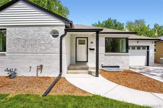 940 Magnolia Street Denver, CO 80220