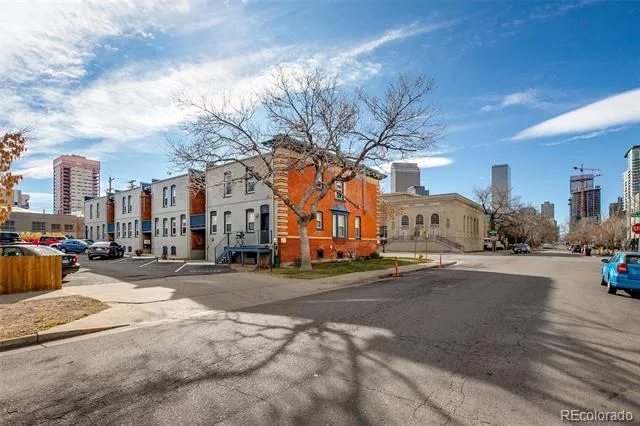 2306 Glenarm #206 Denver, CO 80205