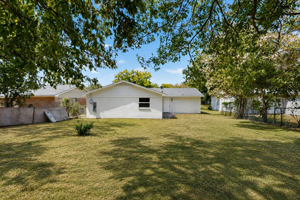 4841 Eastover Avenue Fort Worth, TX 76119