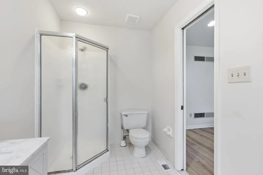 206 GEORGETOWNE COURT Royersford, PA 19468