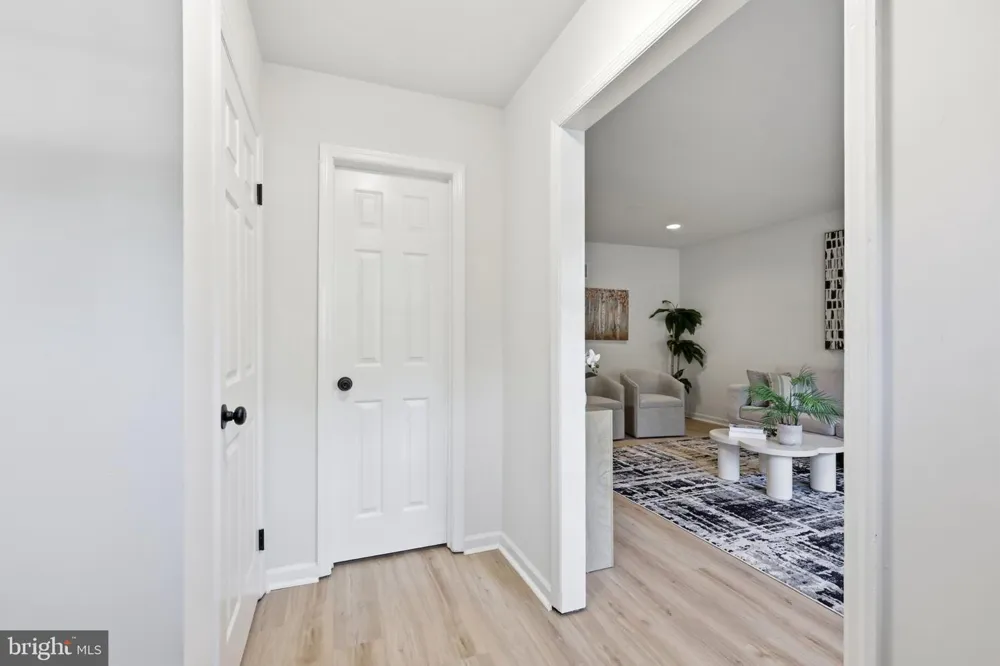206 GEORGETOWNE COURT Royersford, PA 19468