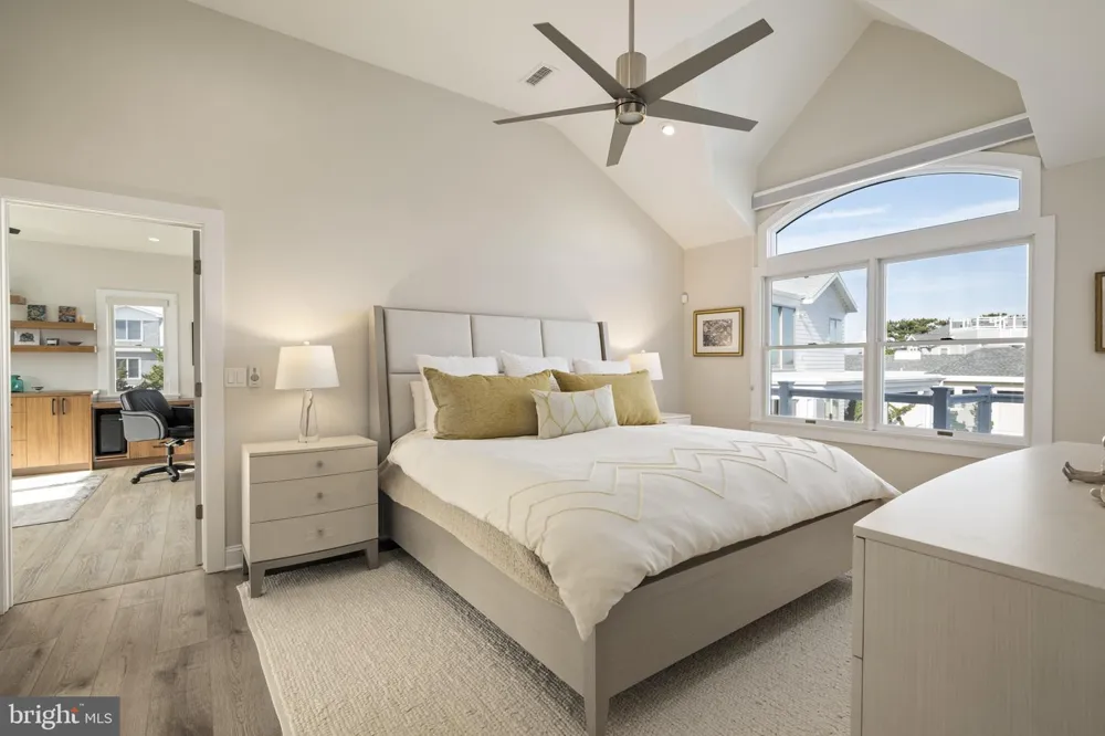 45 BUCKINGHAM AVENUE Harvey Cedars, NJ 08008