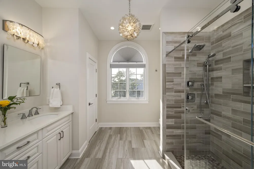 45 BUCKINGHAM AVENUE Harvey Cedars, NJ 08008