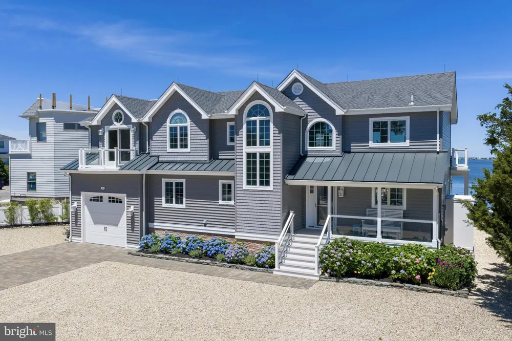 45 BUCKINGHAM AVENUE Harvey Cedars, NJ 08008