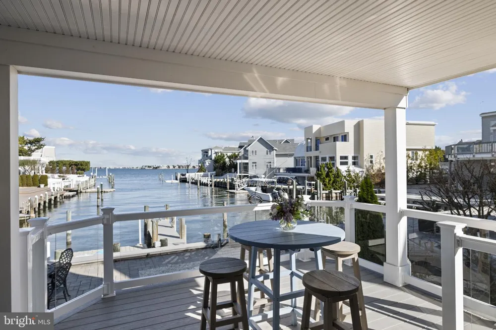 45 BUCKINGHAM AVENUE Harvey Cedars, NJ 08008