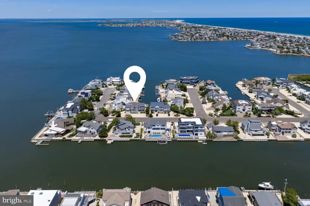 45 BUCKINGHAM AVENUE Harvey Cedars, NJ 08008