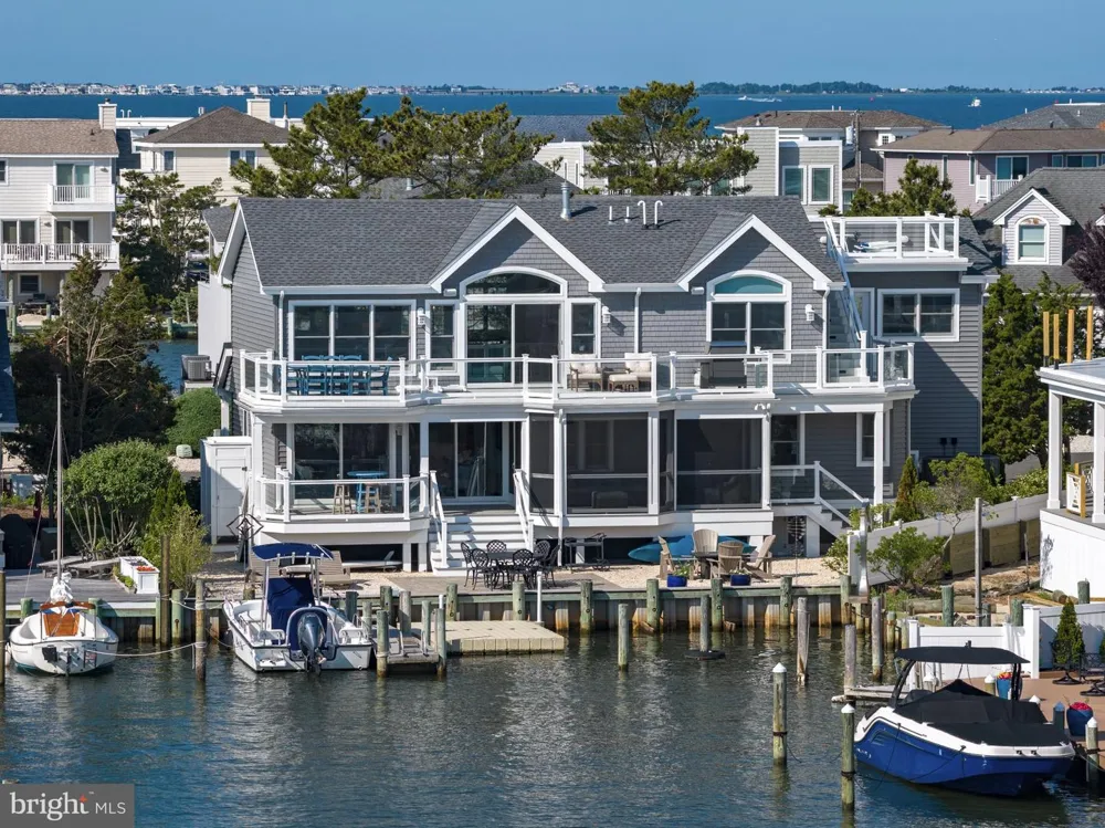 45 BUCKINGHAM AVENUE Harvey Cedars, NJ 08008