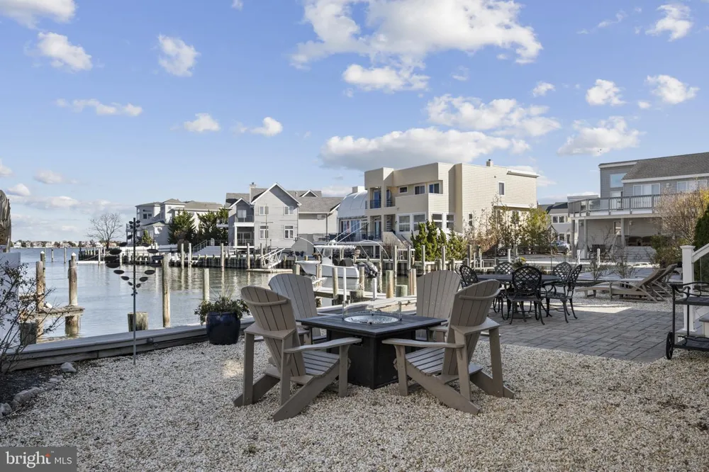 45 BUCKINGHAM AVENUE Harvey Cedars, NJ 08008
