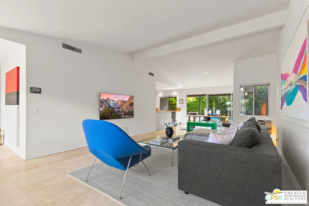530 Calle Rolph Palm Springs, CA 92262