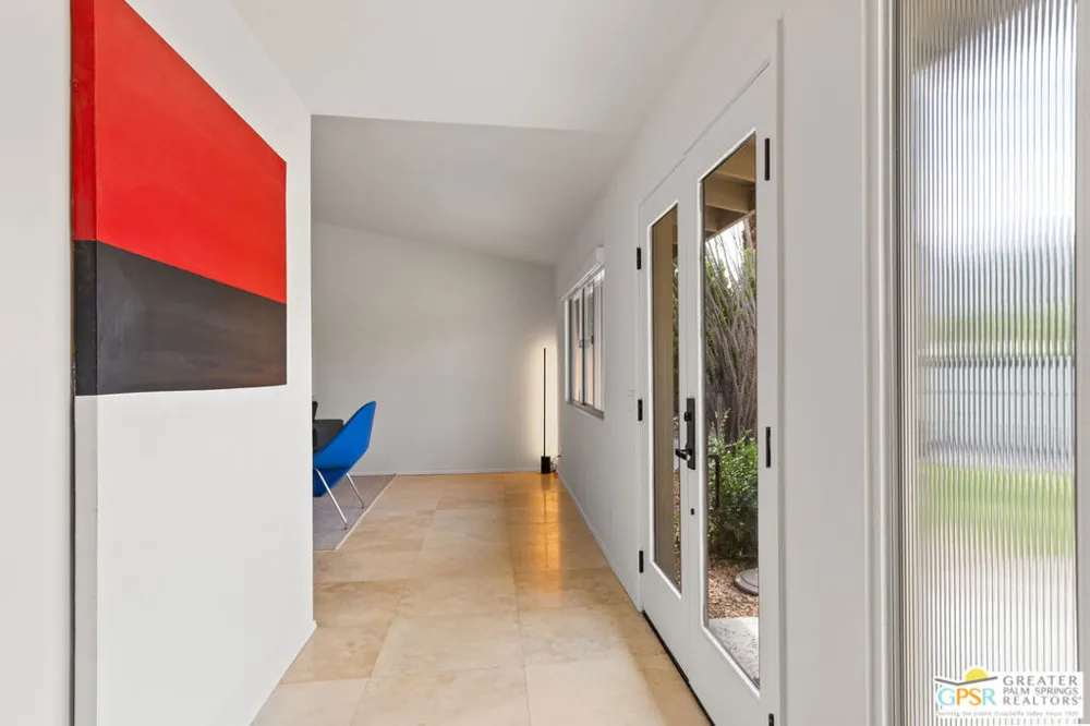 530 Calle Rolph Palm Springs, CA 92262