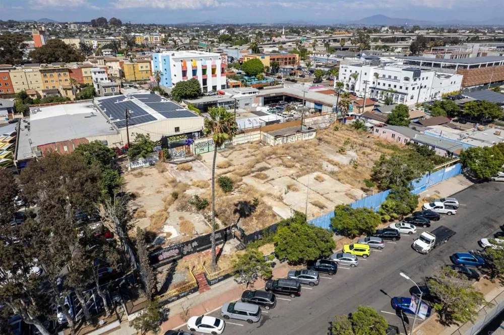 1746 Newton Avenue San Diego, CA 92113