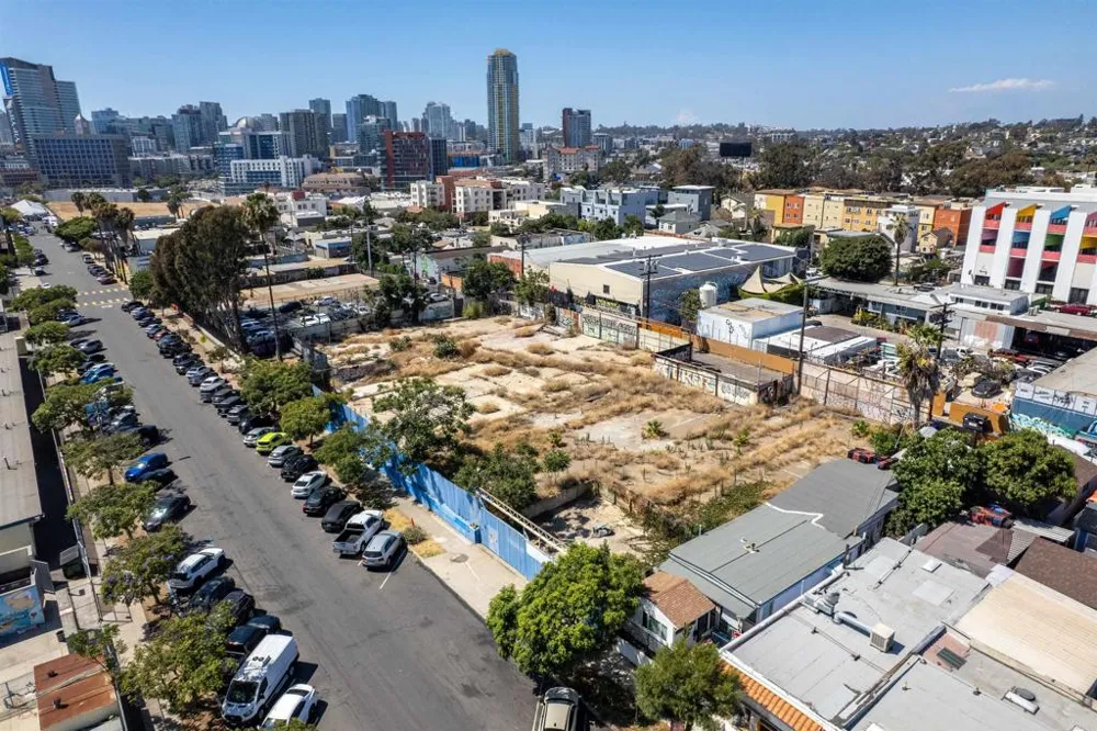 1746 Newton Avenue San Diego, CA 92113