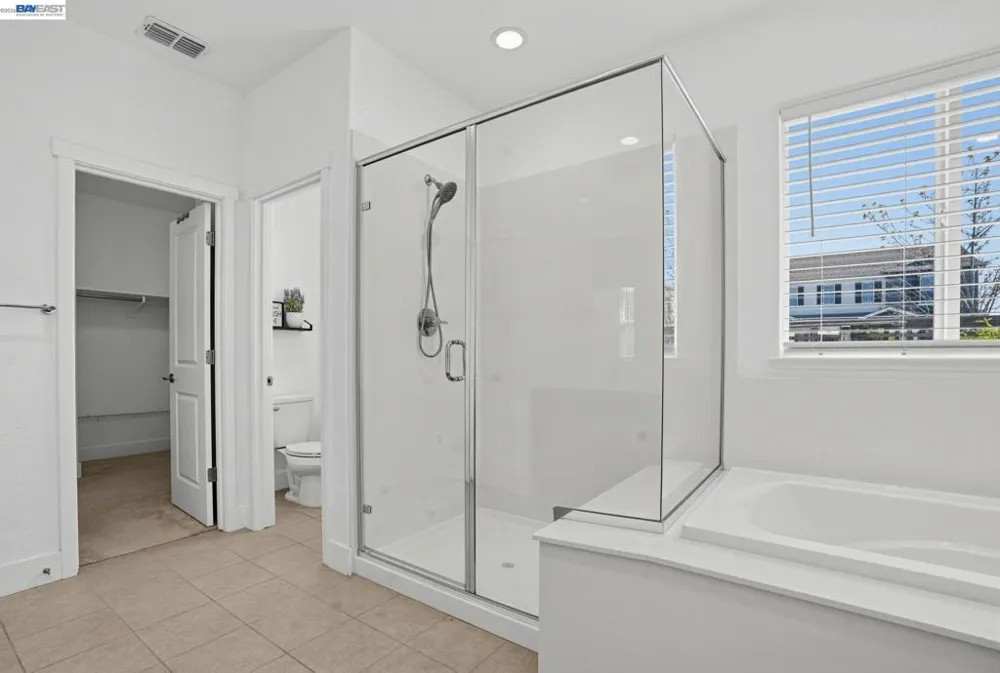 18511 Maynell Dr Lathrop, CA 95330