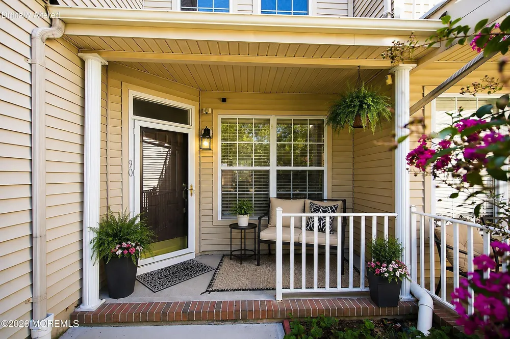 90 Banyan Boulevard Holmdel, NJ 07733