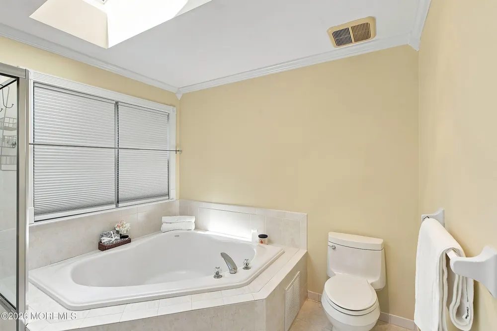 90 Banyan Boulevard Holmdel, NJ 07733