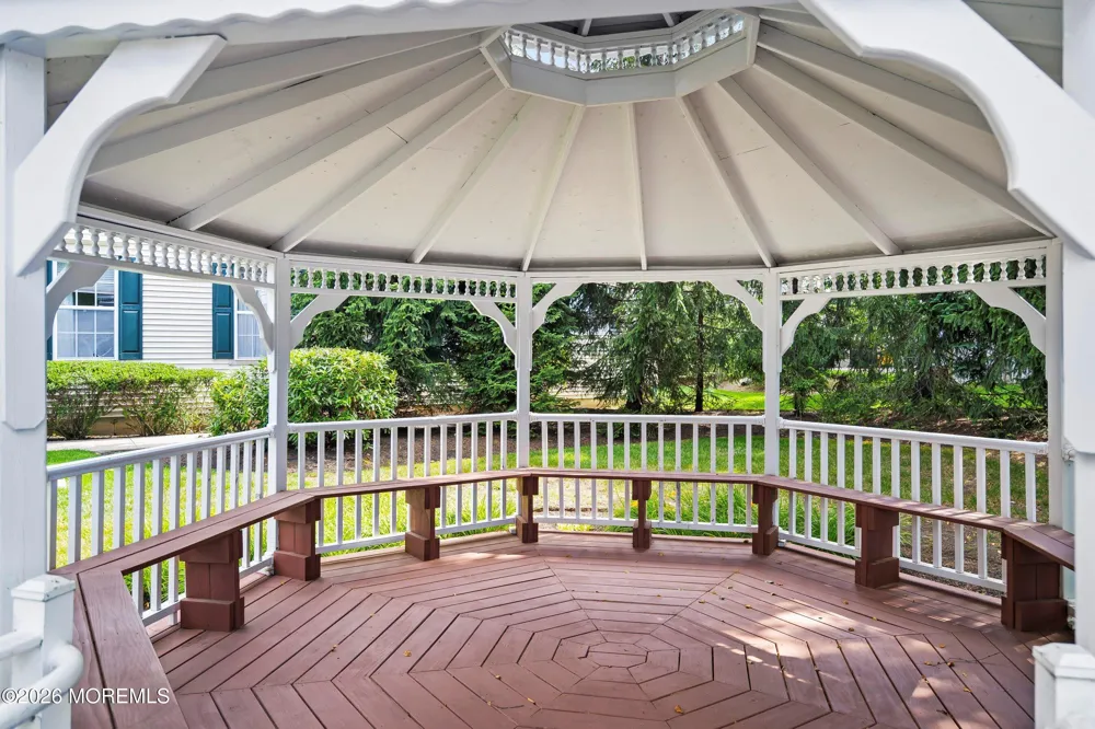 90 Banyan Boulevard Holmdel, NJ 07733