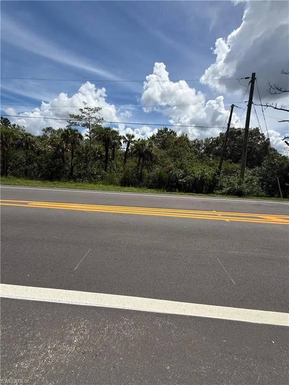 1180 16th Street NE Naples, FL 34120