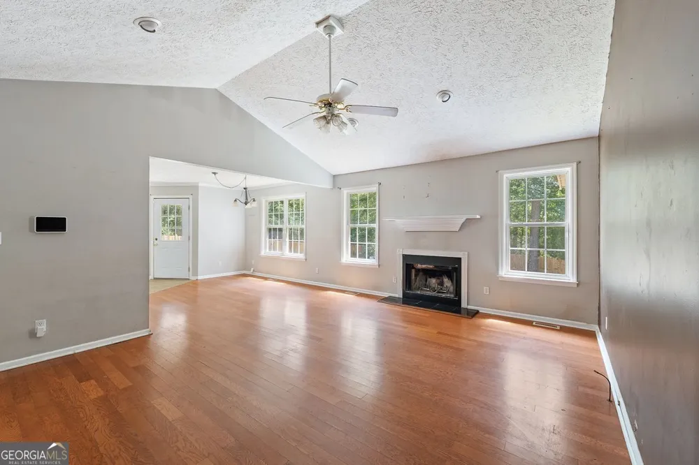 107 Oakwood DR Harlem, GA 30814