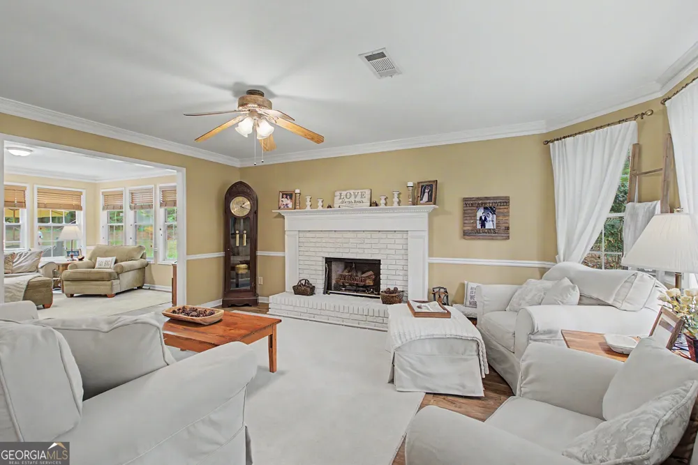 1012 Sterling Pt Peachtree City, GA 30269