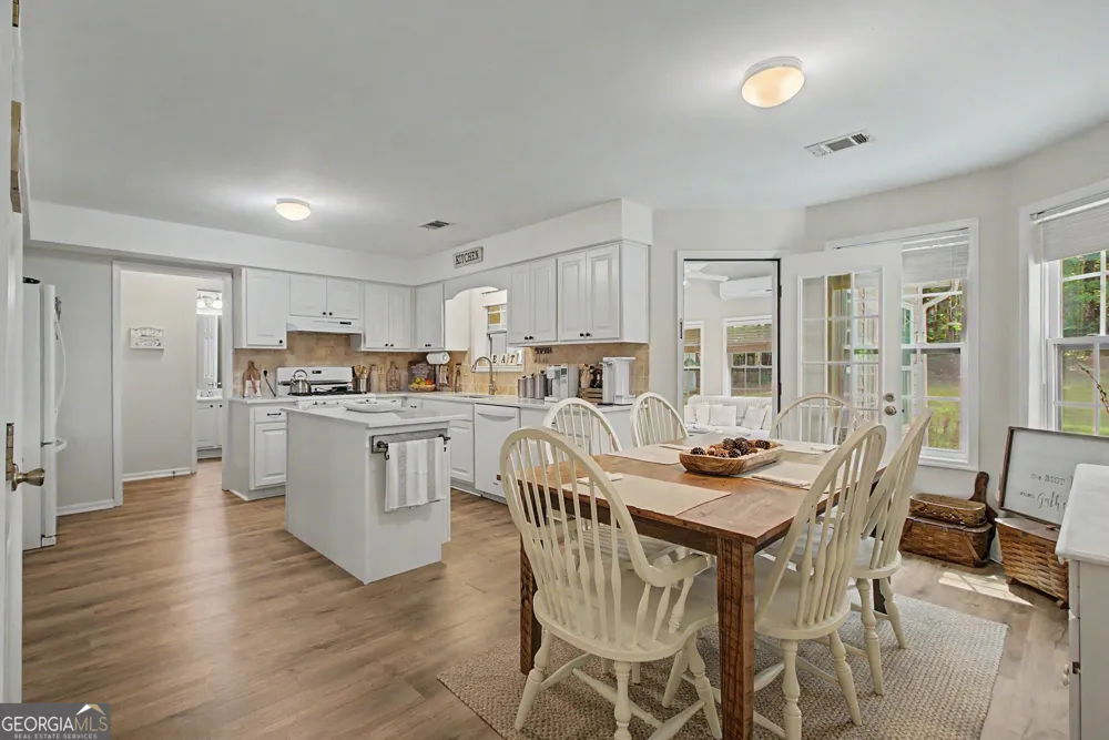 1012 Sterling Pt Peachtree City, GA 30269