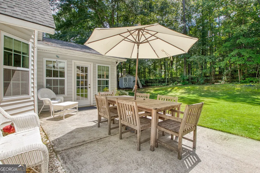 1012 Sterling Pt Peachtree City, GA 30269