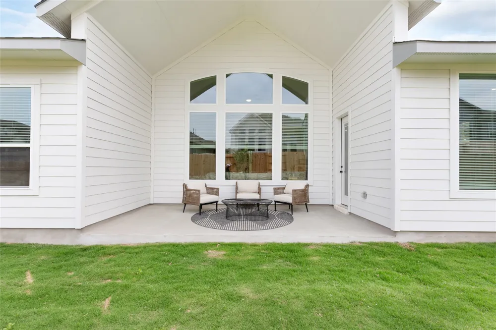 231 Oak Blossom Road Liberty Hill, TX 78642