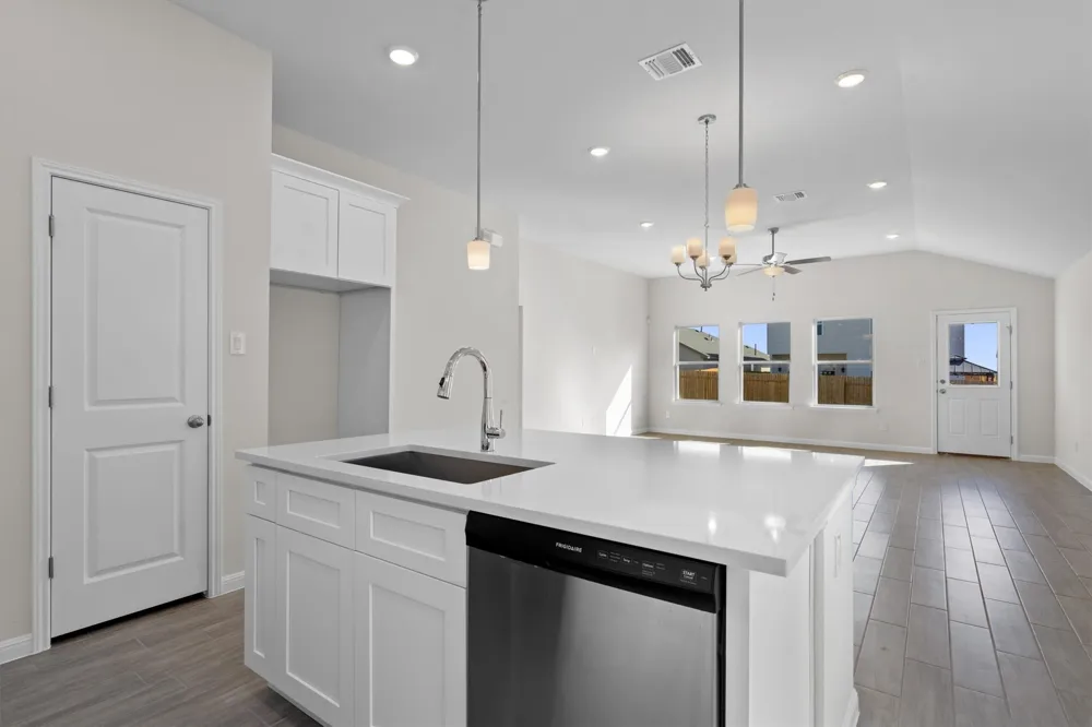 417 Stellar Wind Drive Georgetown, TX 78628