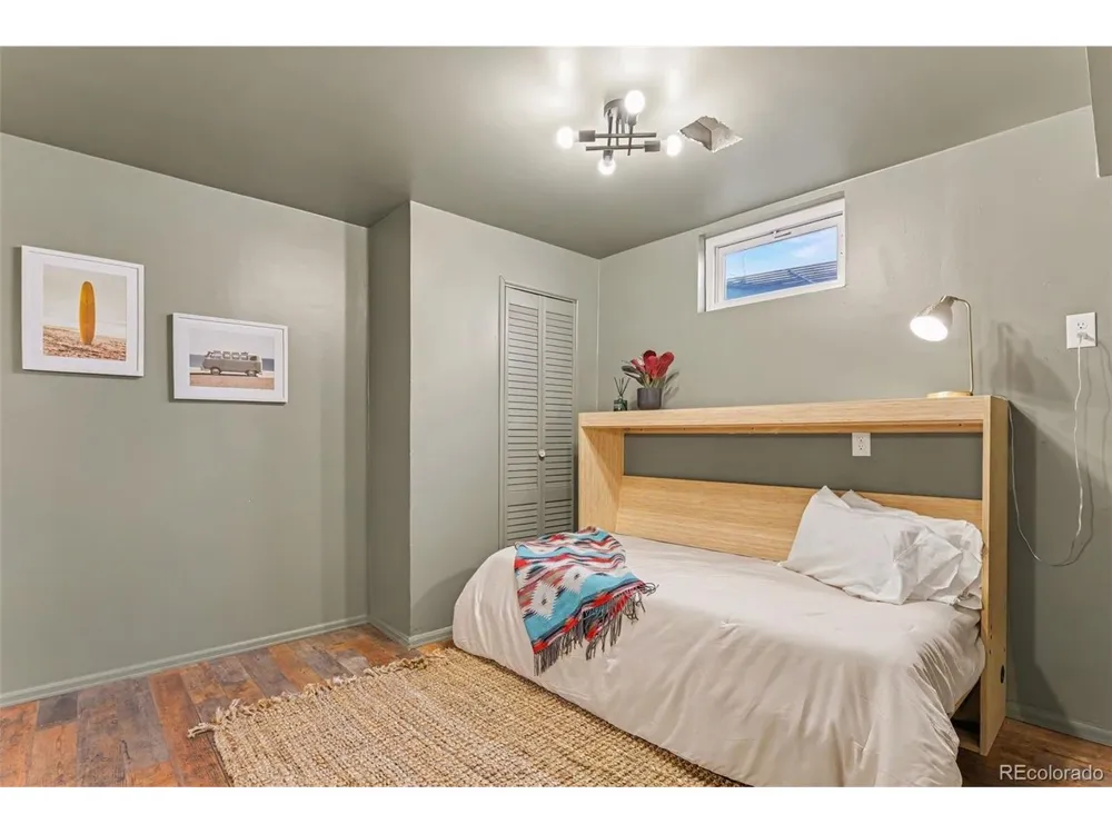 6910 Ruth Way Denver, CO 80221