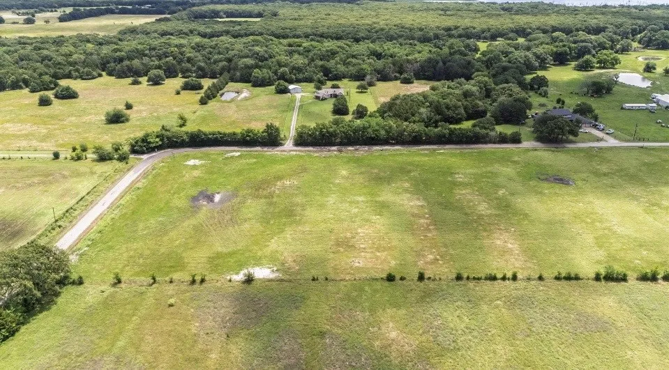 5452 COUNTY ROAD 3521 Quinlan, TX 75474