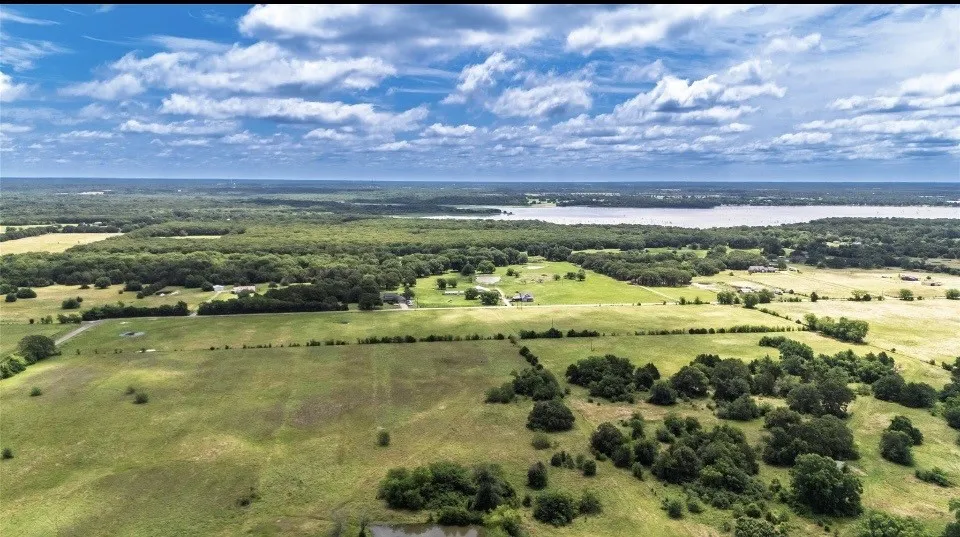 5452 COUNTY ROAD 3521 Quinlan, TX 75474