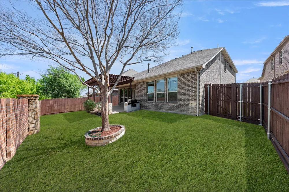740 Sundrop Drive Little Elm, TX 75068