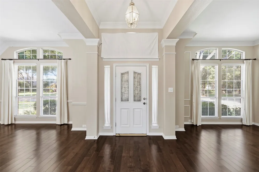 2910 Live Oak Drive Rowlett, TX 75088