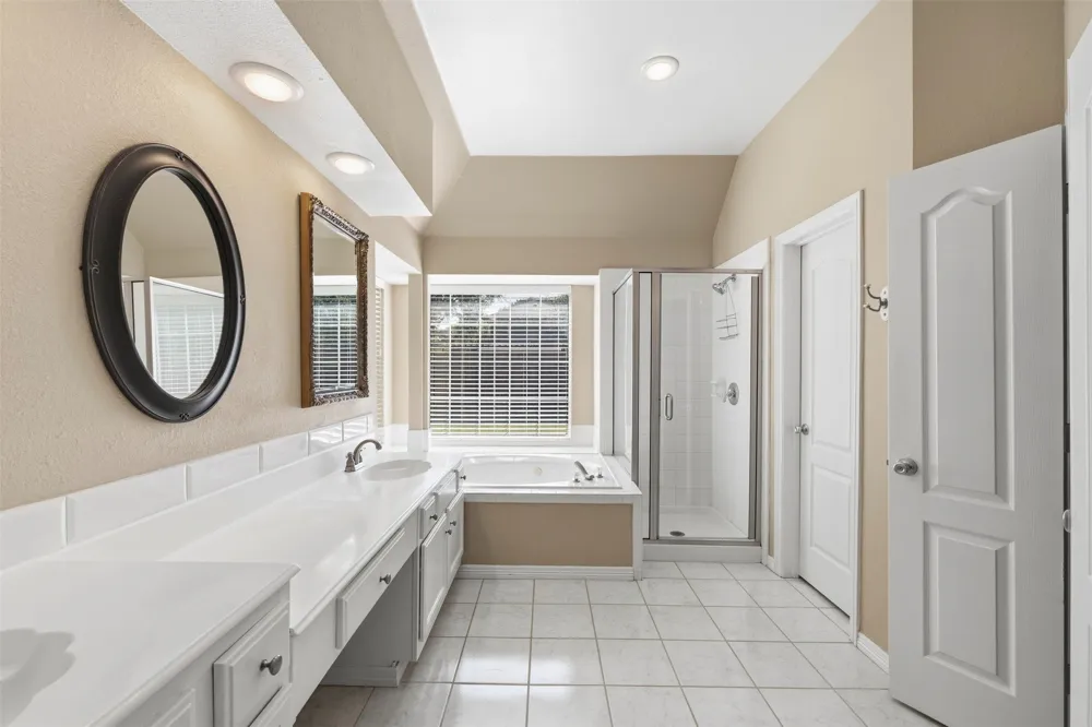 2910 Live Oak Drive Rowlett, TX 75088