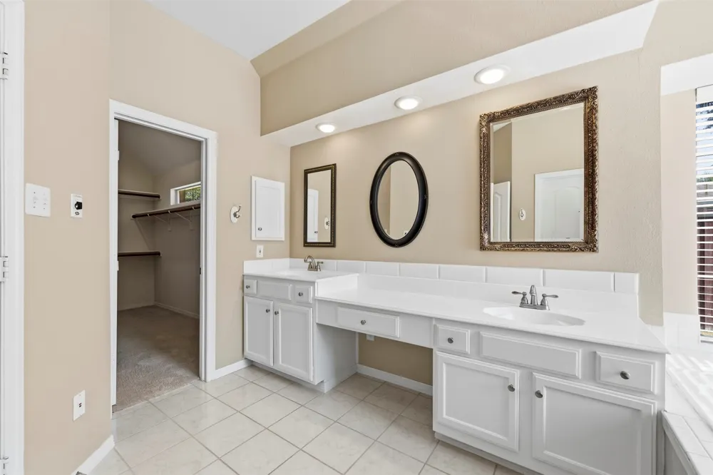 2910 Live Oak Drive Rowlett, TX 75088